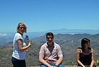 Der Blick geht zum Teide, dem 3.718 Meter hohen Vulkan auf der Nachbarinsel Teneriffa