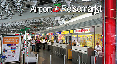 Die Zahl der Airport-Reisebüros ging in den vergangenen zwölf Jahren um fast die Hälfte zurück.