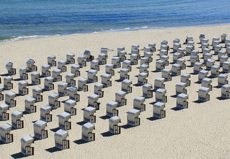 Laut Trendstudie stehen die Wachstumschancen für Strandurlaub besser als für Gesundheitsurlaub. Foto: Rike/www.pixelio.de