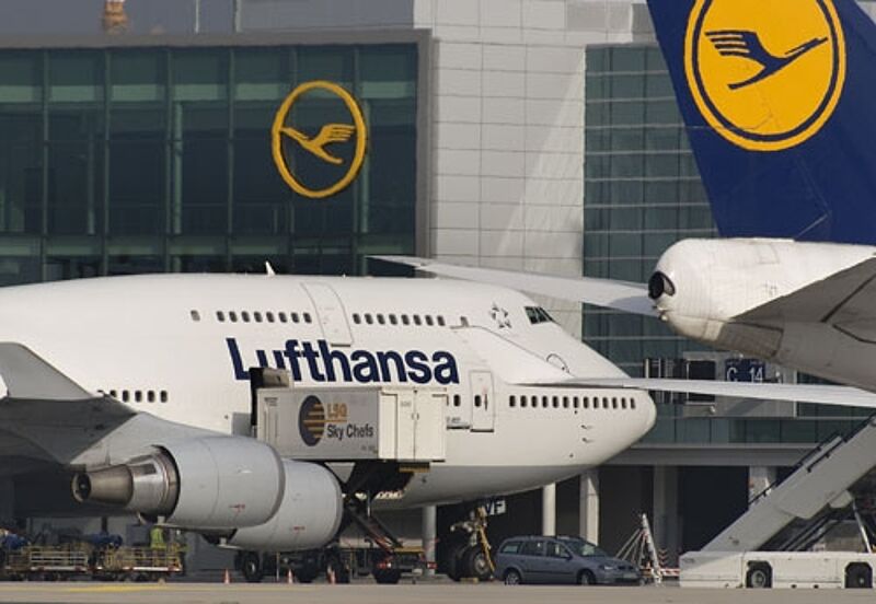 Ab sofort kosten Lufthansa-Buchungen 16 Euro mehr - auch bei vielen Veranstaltern