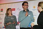 Last but not least: Erstmals auf Platz 1 der Kategorie "Bester Reisebüro-Service Tourist Boards" : das Fremdenverkehrsamt von Spanien, hier mit Stefan Schmidt und Carmen Frentiu (links)