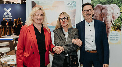 Neue Partner (von links): ASR-Präsidentin Anke Budde, CT-Präsidentin Hanna Kleber und Winfried Schulze, Finanzexperte beim ASR. Foto: Timothy Brinck