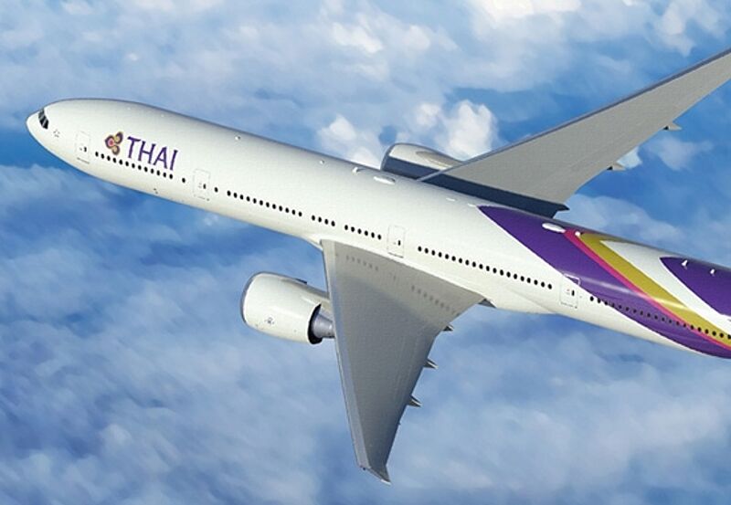 Direkt an den Strand: Dreimal wöchentlich startet Thai Airways ab November zur Badeinsel Phuket