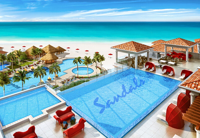 Schöne Aussicht: Das Sandals Royal Barbados hat einen Pool auf dem Dach