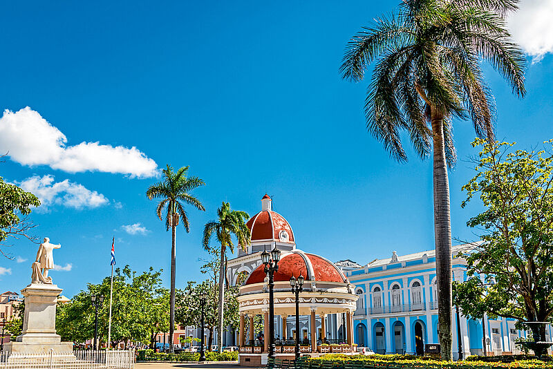 Der Jose-Marti-Platz ist das Herz von Cienfuegos