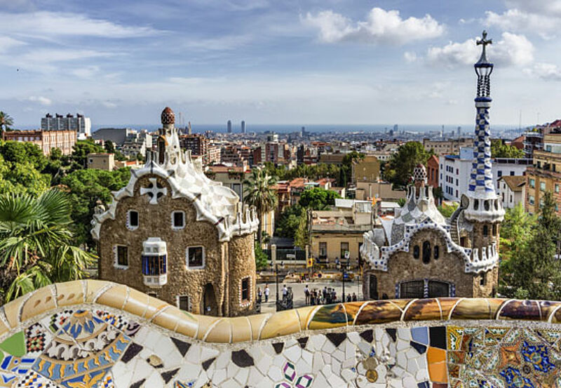 Wie im Pauschalreisebereich ist Spanien – hier Barcelona – in diesem Jahr auch bei Studienreisenden gefragt