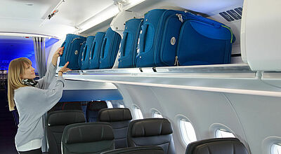 Die neuen Gepäckfächer im A320 bieten deutlich mehr Platz. Foto: Airbus