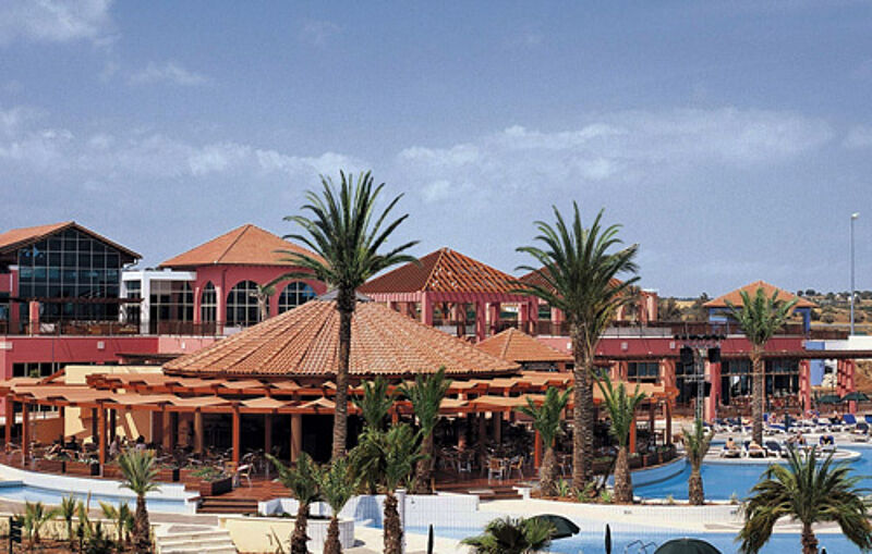 Der Aldiana Zypern ist einer der beiden Clubs, die beim Blind Date „Mittelmeer“ möglich sind.