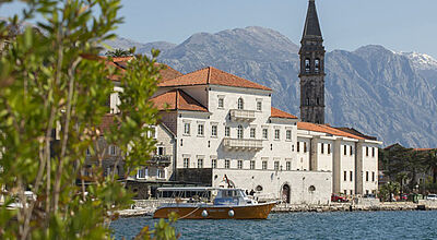 Das Iberostar Perast hat 65 Zimmer und liegt in der gleichnamigen Weltkulturerbestadt