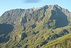 Blick auf die Bergkette des Piton de Neiges, mit 3.071 Metern die höchste Erhebung im Indischen Ozean