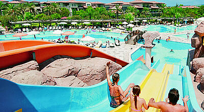 Die einzige Fünf-Sterne-Anlage ist der neue Club Calimera Serra Palace in der Türkei