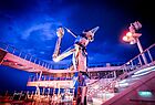 Eine Pinocchio-Statue ziert die großzügige Piazza del Campo am Heck des Schiffs