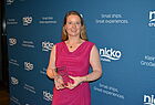 TUI-Vertreterin Dana Schröder nahm den Award für die beste Reisebüro-Kette entgegen