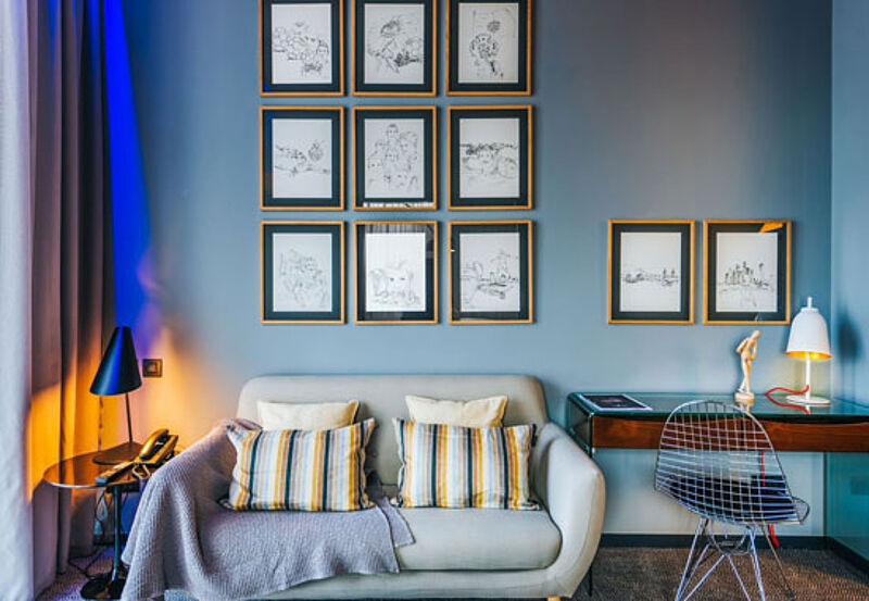 Blick in die „CR CR7 Suite“ mit vielen Zeichnungen, die wohl den Weltfußballer darstellen sollen