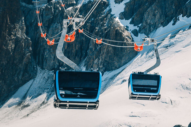Der „Matterhorn Glacier Ride II“ quert die Alpen. Foto: Zermatt Bergbahnen