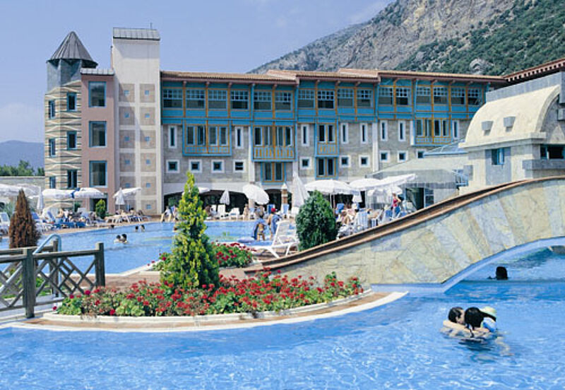 Impress Tours war über Jahre hinweg offizielle Vertretung der Lykia-Gruppe. Hier das Resort Lykia World Ölüdeniz, das jetzt zu den Liberty Hotels gehört