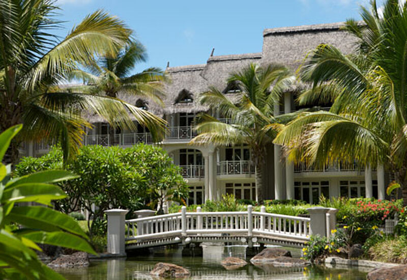 Das Fünf-Sterne-Resort Lux Belle Mare liegt bei Belle Mare an der Ostküste von Mauritius