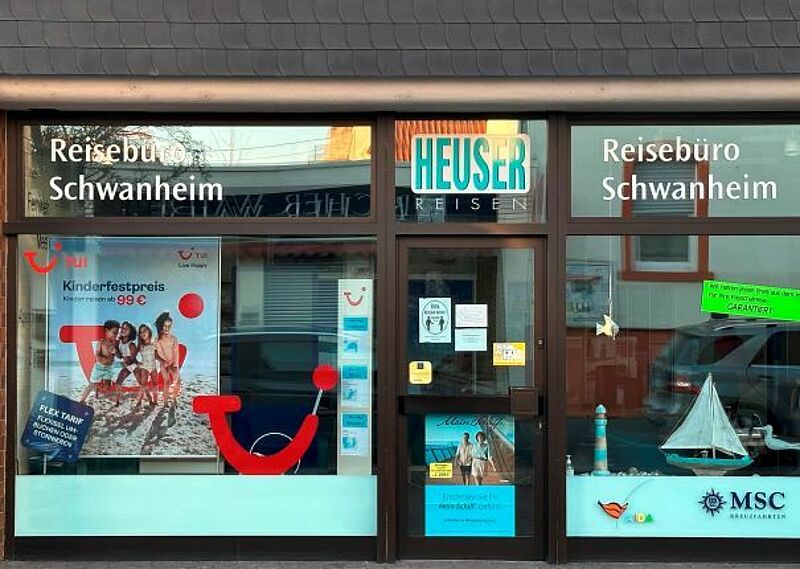 Eine von 7.000 Vertriebsstellen in Deutschland, Österreich und der Schweiz: Das Reisebüro Schwanheim in Frankfurt am Main