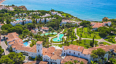 Das Fünf-Sterne-Domizil Vila Vita Parc Resort, das zu den Leading Hotels of the World gehört, ist Gewinner in der Kategorie Golf und Wellness. Foto: Leading Hotel of the World Das Fünf-Sterne-Domizil Vila Vita Parc Resort, das zu den Leading Hotels of the World gehört, ist Gewinner in der Kategorie Golf und Wellness. Foto: Leading Hotel of the World