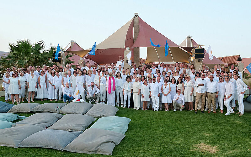 Party in Weiß: Der Abschlussabend der TUI Premium Partner-Tagung auf Zypern