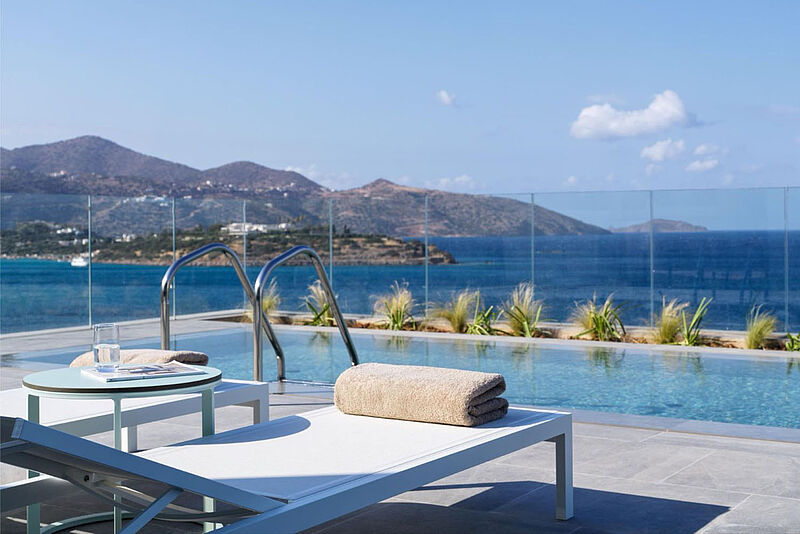 Alle Premium-Zimmer im neuen Intercontinental Crete haben einen Swim-up-Pool