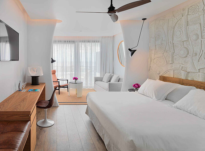 Die Zimmer im H10 Atlantic Resort sollen die Gäste mit ungewöhnlichem Design begeistern