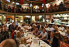 DER Touristik lud zum mallorquinischen Abend in die Altstadt von Alcudia ein 