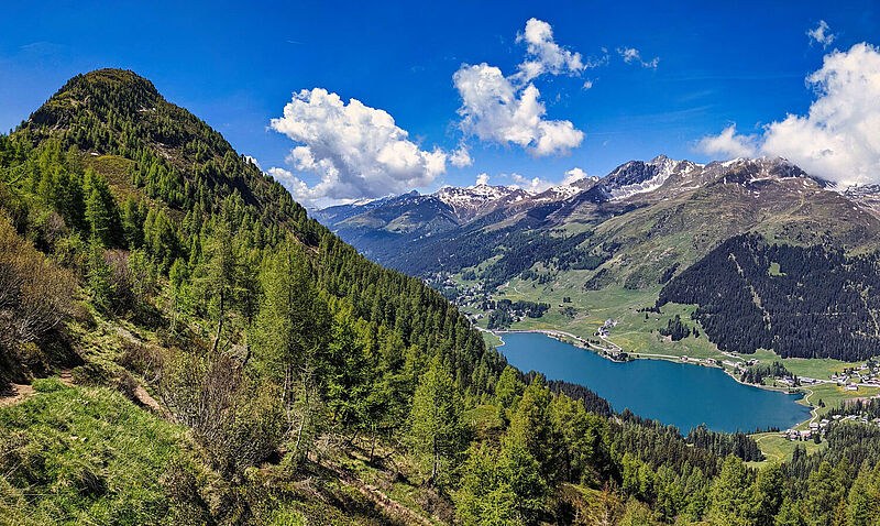 Bei dem sportlichen Famtrip geht es unter anderem auch auf das Seehorn in der Nähe von Davos