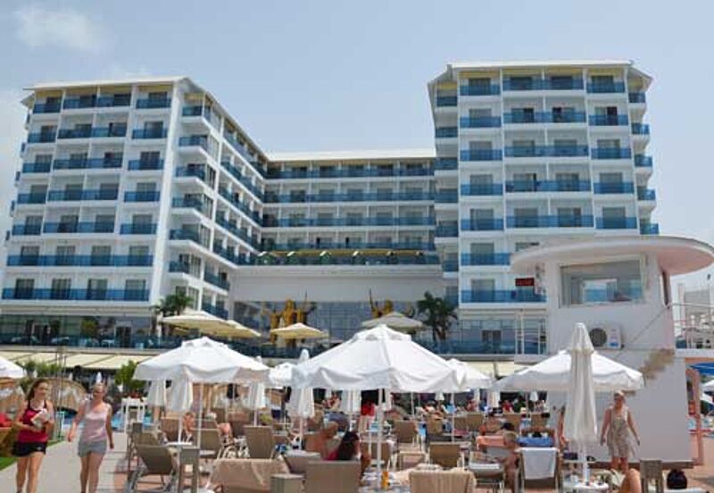 Das neue Azura Deluxe Resort & Spa will mit seiner Innenausstattung und dem Service punkten. Foto: ras