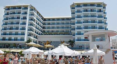 Das neue Azura Deluxe Resort & Spa will mit seiner Innenausstattung und dem Service punkten. Foto: ras