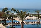 In der Bucht von Taghazout liegen alle Hotels in der ersten Reihe. Blick von einem Zimmer im Hilton auf den Atlantik 