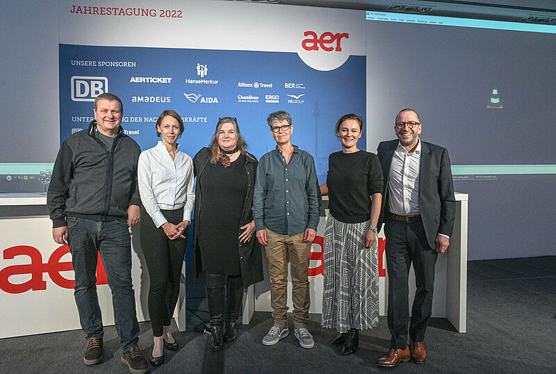 Der AER-Vorstand während der Tagung: Ralf Wiedmann, Christina Bauer, Petra Thomas, Kathrin Angelstein, Anna Fembacher und Rainer Hageloch (von links)