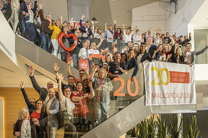 Herzlich willkommen im Hipotel Gran Playa: Über 120 Teilnehmer kamen zur Jubiläumstagung 20 Jahre DTPU (früher Atlas Reisen)
