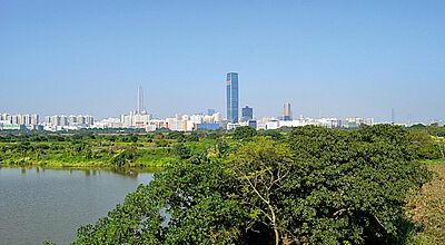 Blick von Mai Po auf die Sonderwirtschaftszone Shenzhen