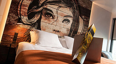 Das Jaz Amsterdam bietet 247 Zimmer und elf Suiten