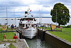 Ein Highlight: Die Carl-Johan-Schleuse ist mit sieben Stufen die längste Schleusentreppe Schwedens. 19 Höhenmeter überwindet die Juno hier in einer Stunde.