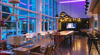 Lobby des ersten Moxy Hotels in Mailand