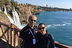 Inci und Osman Benzer von Benzer Touristik in Peine am Düden-Wasserfall zwischen Antalya und Lara