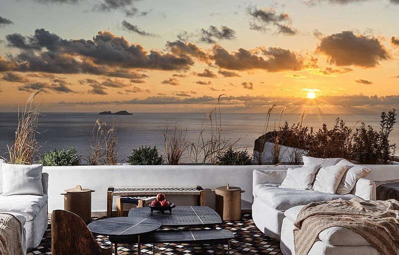 Das Myconian Panoptis Escape liegt auf einem Hügel und überblickt die Ägäis