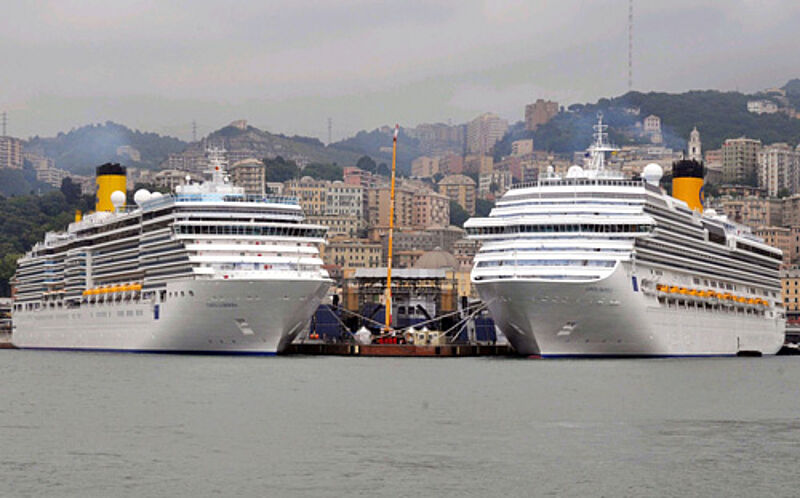 Frisch getauft: die Luminosa und die Pacifica in Genua.