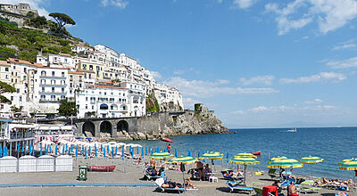 In Süditalien – im Bild Amalfi – hat DER Touristik 70 neue Hotels aufgenommen