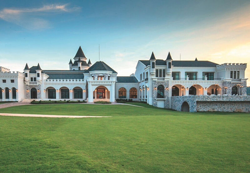 Das Mövenpick Resort Khao Yai befindet sich im gleichnamigen thailändischen Nationalpark