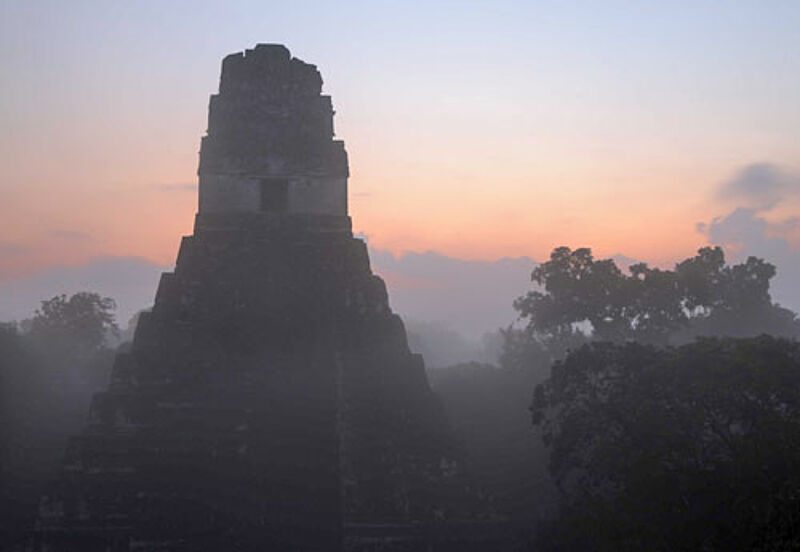 Der neue „Maya Trek“ führt auch durch den Nationalpark Tikal