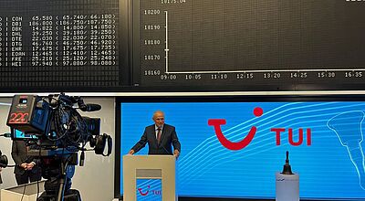 Sebastian Ebel beim Comeback von TUI an der Frankfurter Börser im April dieses Jahres