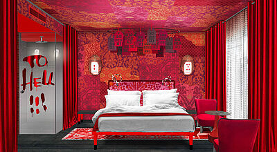 Das Inferno-Zimmer im neuen 25hours in Florenz ist inspiriert von Dantes „Göttlicher Komödie“