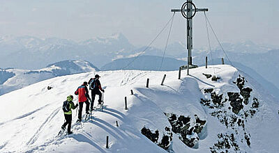 Im ASI-Winterkatalog sind auch Schneeschuhwanderungen in den Kitzbüheler Alpen ausgeschrieben
