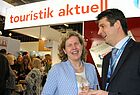 Christina Behringer von Behringer Touristik in Gießen mit Stephan Haller von Dr. Fried & Partner in München