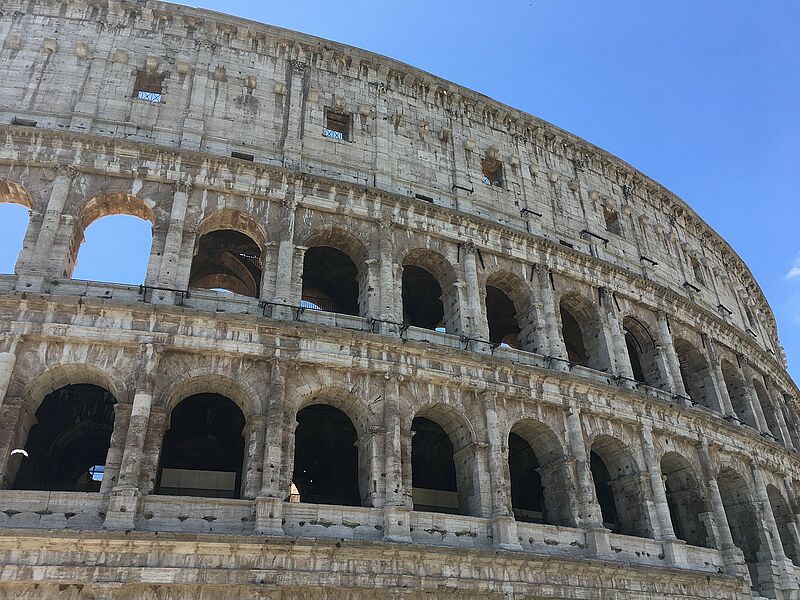 Das Kolosseum werden die Gäste der neuen Gebeco-Reise „Rom mit Herz“ sehen
