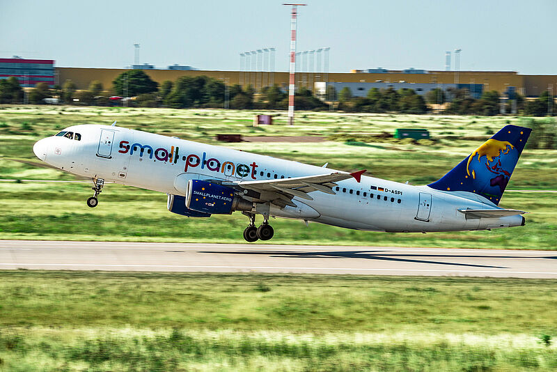 Nur noch wenig Zeit zur Rettung: Small Planet Airlines droht in dieser Woche das Grounding
