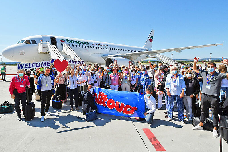 Alltours lud Anfang August gemeinsam mit European Air Charter 80 Reiseverkäufer zur Stippvisite nach Albena ein